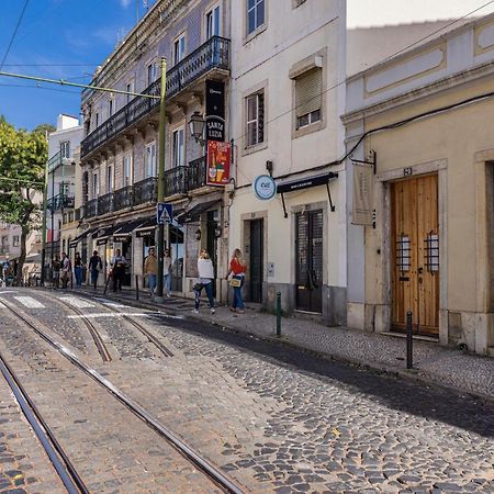 Alfama 2Bdr Duplex Apartment W/ Balcony By Lovelystay Lisbon Exterior photo
